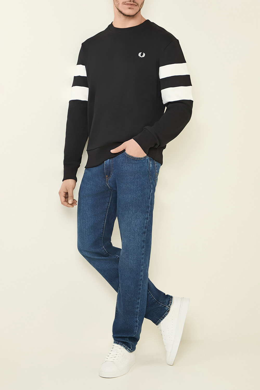 סווטשירט עם צווארון מעוגל FRED PERRY